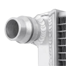 Laden Sie das Bild in den Galerie-Viewer, Mishimoto 06-09 Volkswagen Golf MK5 GTI (FSI Only) Manual Aluminum Radiator