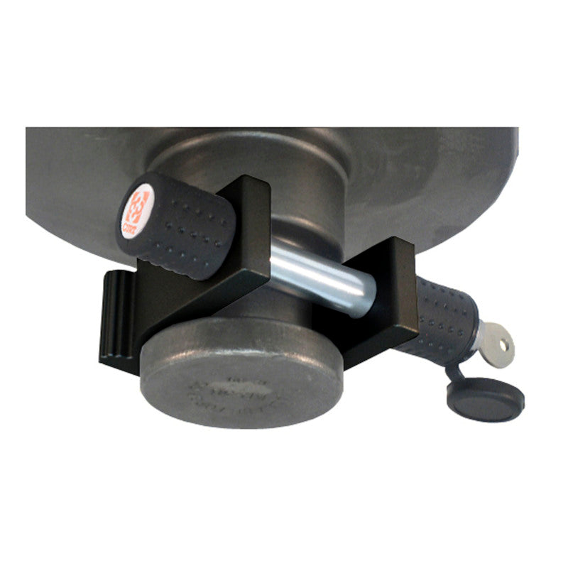 Curt 5th Wheel Kingpin Lock (Fits 2in Diameter Kingpin)