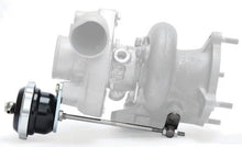 Cargar imagen en el visor de la galería, Turbosmart IWG75 95-98 Porsche 993/911 Turbo 24 PSI Black Internal Wastegate Actuator