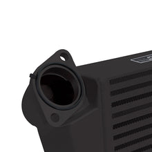 गैलरी व्यूवर में इमेज लोड करें, Mishimoto 08-14 Subaru WRX Top-Mount Intercooler Kit - Powder Coated Black &amp; Black Hoses