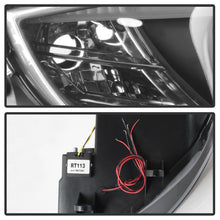 Laden Sie das Bild in den Galerie-Viewer, Spyder BMW Z4 03-08 Projector Headlights Halogen Model Only - LED Halo Black PRO-YD-BMWZ403-HL-BK