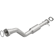 Carica l&#39;immagine nel visualizzatore di Gallery, MagnaFlow Conv DF 1997-2002 Pontiac Grand Prix 3.8