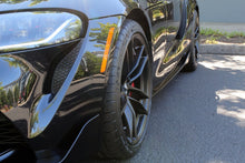 Laden Sie das Bild in den Galerie-Viewer, Perrin 2020 Toyota Supra Wheel Spacer Kit (Includes 11mm/14mm With Bolts)