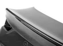 Carica l&#39;immagine nel visualizzatore di Gallery, Seibon 14 Lexus IS250/350 C-Style Carbon Fiber Trunk Lid