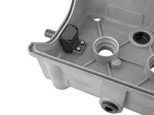 Carica l'immagine nel visualizzatore di Gallery, Skunk2 K Series Ultra Lightweight Magnesium Valve Cover