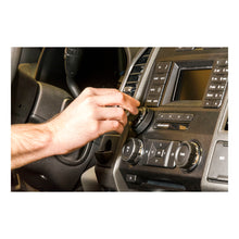 Carica l&#39;immagine nel visualizzatore di Gallery, Curt Spectrum Trailer Brake Controller