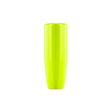 Laden Sie das Bild in den Galerie-Viewer, Mishimoto Shift Knob - Neon Yellow