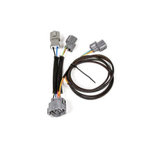 Carica l&#39;immagine nel visualizzatore di Gallery, Rywire Honda Prelude (US Spec) OBD2 to OBD2 10-Pin Distributor Adapter