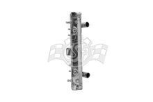 गैलरी व्यूवर में इमेज लोड करें, CSF 96-04 Porsche Boxster (986) Radiator (Fits Left &amp; Right Side)