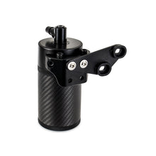 Laden Sie das Bild in den Galerie-Viewer, Mishimoto 2020+ Chevrolet Corvette C8 Baffled Oil Catch Can Kit (PCV Side) - Carbon Fiber