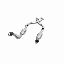 Carica l&#39;immagine nel visualizzatore di Gallery, MagnaFlow Conv DF Mustang 04 4.6L CA