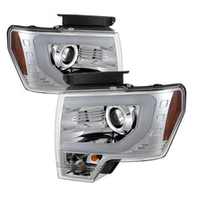 Carica l&#39;immagine nel visualizzatore di Gallery, Spyder Ford F150 09-14 Projector Headlights Halogen Model- Light Bar DRL Chrm PRO-YD-FF15009-LBDRL-C