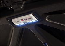 Cargar imagen en el visor de la galería, UnderCover 19-20 Chevy Silverado 1500 5.8ft Elite Bed Cover - Black Textured