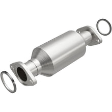 Carica l&#39;immagine nel visualizzatore di Gallery, MagnaFlow Conv Chevrolet-Geo-Toyota 12.5X6.5X