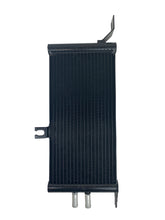 Laden Sie das Bild in den Galerie-Viewer, CSF 08-10 Ford F-250 Super Duty 6.4L Diesel Fuel Cooler
