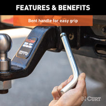 गैलरी व्यूवर में इमेज लोड करें, Curt Heavy-Duty 5/8in Hitch Pin w/Groove (2-1/2in or 3in Receiver Zinc Packaged)