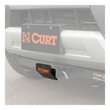 Carica l&#39;immagine nel visualizzatore di Gallery, Curt Hitch-Mounted Skid Shield (Fits 2in Receiver)