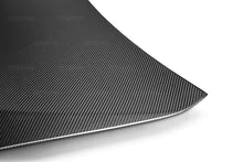 Carica l&#39;immagine nel visualizzatore di Gallery, Seibon 09-17 Nissan GT-R R35 C Style Carbon Fiber Trunk Lid