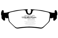 Carica l&#39;immagine nel visualizzatore di Gallery, EBC 93-95 Jaguar XJS 4.0 Ultimax2 Rear Brake Pads