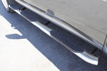 Laden Sie das Bild in den Galerie-Viewer, Lund 09-17 Dodge Ram 1500 Crew Cab (5.5ft. Bed) 5in. Oval WTW SS Nerf Bars - Polished