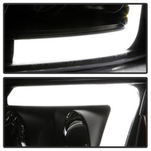Laden Sie das Bild in den Galerie-Viewer, Spyder 97-03 Ford F-150 (After 6/1997) Light Bar Projector Headlights - Blk (PRO-YD-FF15097V2-LB-BK)