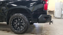 Carica l'immagine nel visualizzatore di Gallery, Road Armor 19-20 Chevy 1500 SPARTAN Rear Bumper - Tex Blk