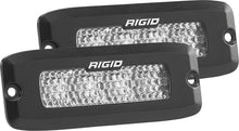 Laden Sie das Bild in den Galerie-Viewer, Rigid Industries SRQ - 60 Deg. Lens - White - Flush Mount - Set of 2