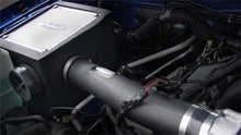 गैलरी व्यूवर में इमेज लोड करें, Volant 05-11 Toyota Tacoma 4.0L V6 Pro5 Closed Box Air Intake System