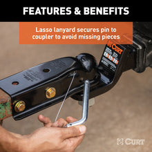 Carica l&#39;immagine nel visualizzatore di Gallery, Curt QuickPin No-Latch 2in Trailer Coupler (2.5in Channel, 3,500 lbs)