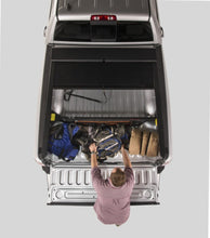 Carica l'immagine nel visualizzatore di Gallery, Roll-N-Lock 2002 Dodge Ram 1500 LB 96-5/8in Cargo Manager