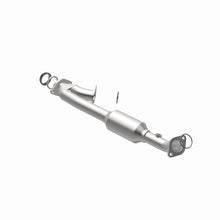 Carica l&#39;immagine nel visualizzatore di Gallery, MagnaFlow Conv Direct Fit 05-12 Toyota 4Runner 4.0L