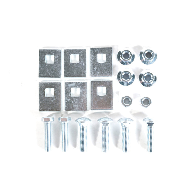 Curt 88-99 Chevrolet C1500 (w/Dual Exhaust) Class 3 Trailer Hitch w/2in Receiver