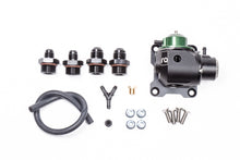 Carica l'immagine nel visualizzatore di Gallery, Radium Engineering Universal Fuel Regulator/Pulse Damper Kit 10AN ORB (7/8in-14) Inlet and Outlet