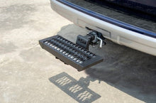 Carica l&#39;immagine nel visualizzatore di Gallery, N-Fab Universal Growler Hitch Step - 2in Receiver