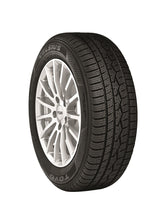 गैलरी व्यूवर में इमेज लोड करें, Toyo Celsius Tire - 215/55R16 97H