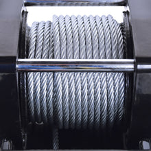 Cargar imagen en el visor de la galería, Superwinch 4000 LBS 12 VDC 3/16in x 50ft Steel Rope LT4000 Winch
