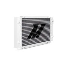 Laden Sie das Bild in den Galerie-Viewer, Mishimoto Universal 19 Row Dual Pass Oil Cooler