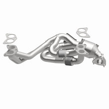 Carica l&#39;immagine nel visualizzatore di Gallery, MagnaFlow Conv Direct Fit OEM 16-17 Subaru Impreza/Forester Underbody