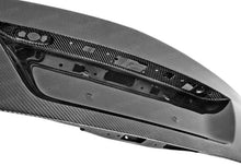Carica l&#39;immagine nel visualizzatore di Gallery, Seibon 12-14 Mercedes C-Class OE Style Carbon Fiber Trunk