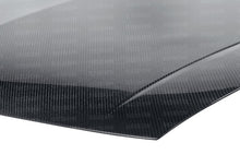 गैलरी व्यूवर में इमेज लोड करें, Seibon 09-10 Acura TSX OEM-style Carbon Fiber Hood