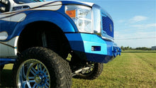 गैलरी व्यूवर में इमेज लोड करें, Iron Cross 11-16 Ford F-250/350 Super Duty Low Profile Front Bumper - Gloss Black