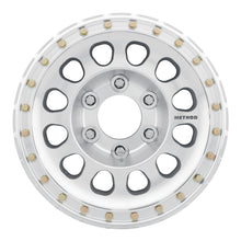 Charger l'image dans la galerie, Method MR103 Beadlock 17x9 -12mm Offset 6x6.5 108mm CB Raw Machined w/BH-H24125 Wheel