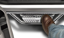 Carica l&#39;immagine nel visualizzatore di Gallery, N-Fab Podium SS 17-18 Chevrolet/GMC 2500/3500 Crew Cab 6.5ft Bed - Polished Stainless - 3in