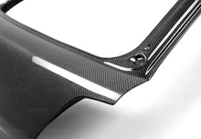 गैलरी व्यूवर में इमेज लोड करें, Seibon 02-07 Subaru WRX Wagon Carbon Fiber Hatch