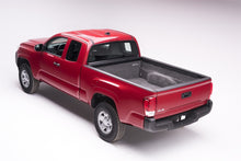 Carica l&#39;immagine nel visualizzatore di Gallery, BedRug 07-16 Toyota Tundra 6.5ft Bed Bedliner