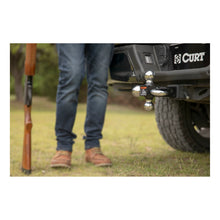 गैलरी व्यूवर में इमेज लोड करें, Curt Multi-Ball Mount w/Hook (2in Solid Shank 1-7/8in 2in &amp; 2-5/16in Chrome Balls)
