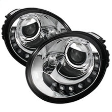 Laden Sie das Bild in den Galerie-Viewer, Spyder Volkswagen Beetle 1998-2005 Projector Headlights DRL Chrome PRO-YD-VB98-DRL-C