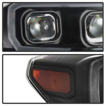 Carica l&#39;immagine nel visualizzatore di Gallery, xTune 16-18 Toyota Tacoma SR/SR5 DRL Proj Headlights w/Turn Signal - Blk (PRO-JH-TTA16-SR-BK)