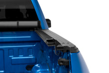 Laden Sie das Bild in den Galerie-Viewer, Lund 2022+ Nissan Frontier (6ft. Bed) Genesis Roll Up Tonneau Cover - Black
