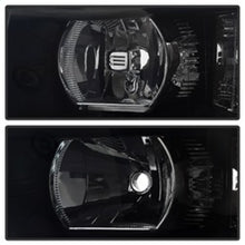 Carica l&#39;immagine nel visualizzatore di Gallery, Xtune Chevy Silverado 07-13 Crystal Headlights Black Smoked HD-JH-CS07-AM-BSM